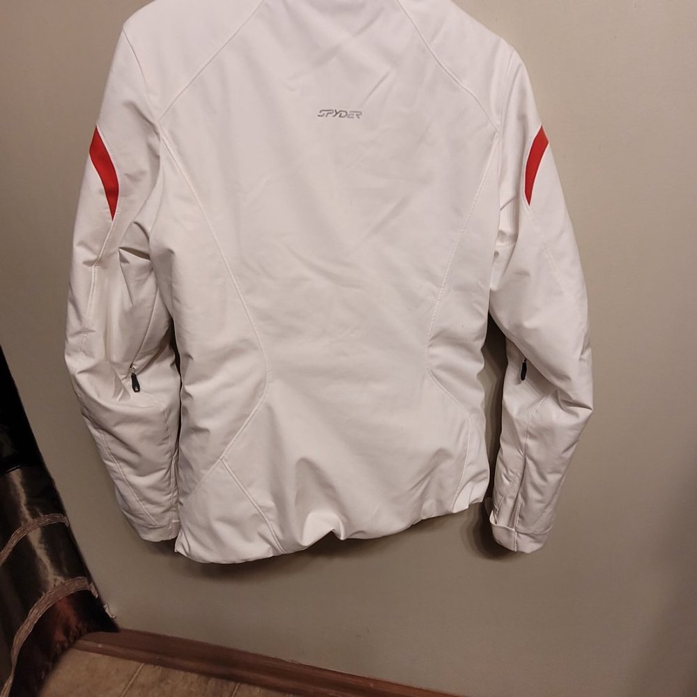 Winter jacket - Picture 2 of 16